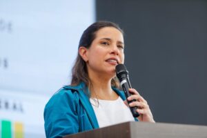 Raquel Lyra diz contar com a compreensão dos deputados na questão das faixas. Foto Miva Filho Secom