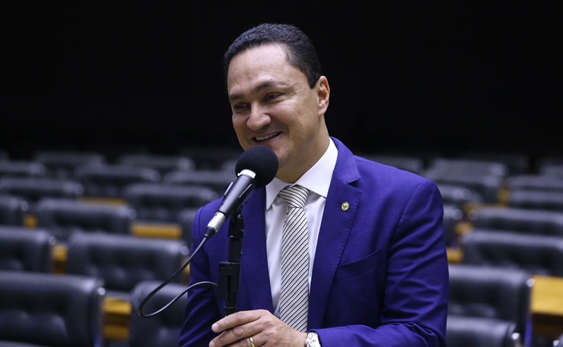 André Ferreira conseguiu aprovar o seu terceiro projeto na Câmara Federal