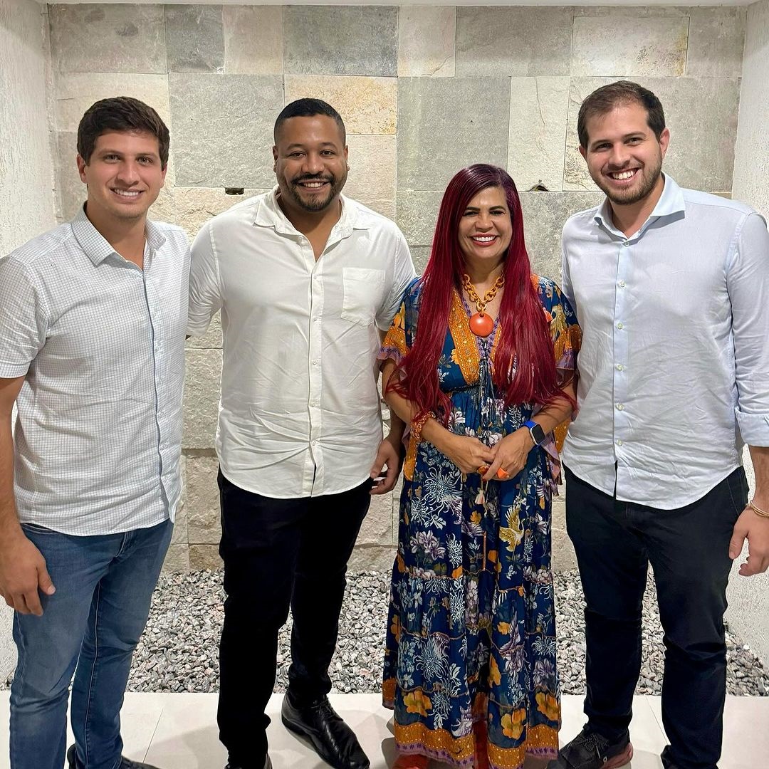 João Campos, Gleide Ângelo e Pedro Campos anunciaram o apoio a Vinícius Castelo em Olinda