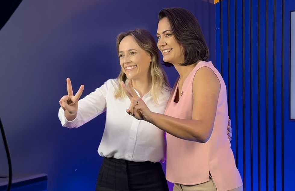 Candidata no Recife, Pastora Flávia gravou com Michelle Bolsonaro