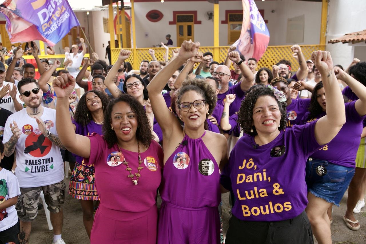 Dani Portela participou do lançamento da candidatura de Jô Cavalcanti a vereadora do Recife Foto Fran Silva Equipe Dani Portela