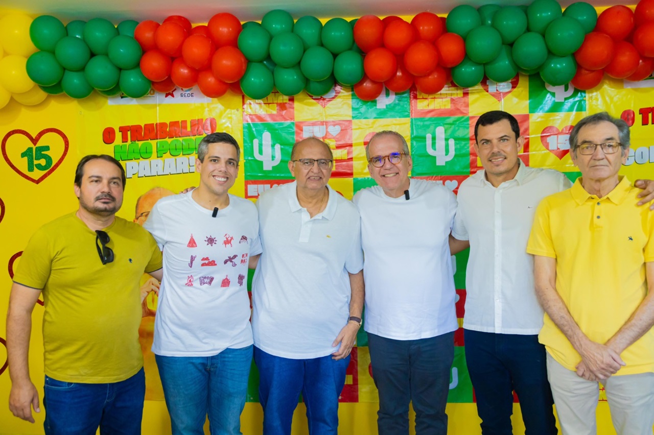 Fernando Dueire e Jarbas Filho visitaram três municípios no Sertão