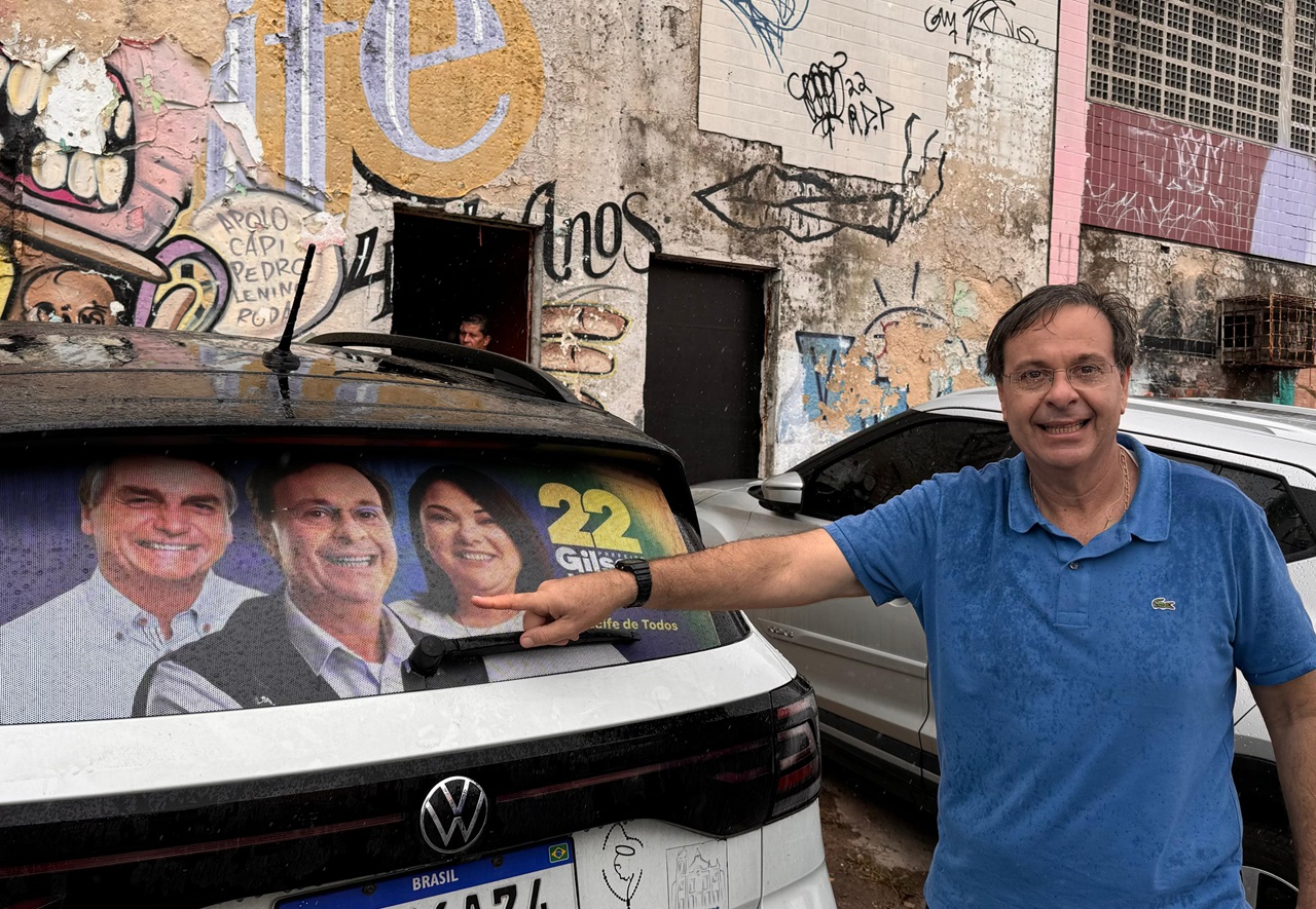 Gilson Machado aproveitou o domingo para adesivar os carros de apoiadores da sua ccandidatura