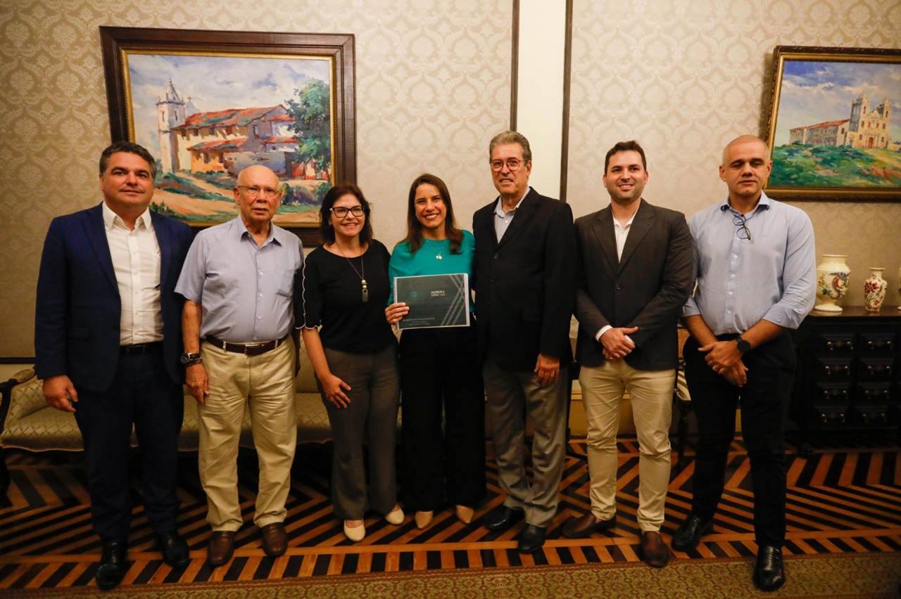 Governadora Raquel Lyra recebeu projeto do novo terminal de passageiros de Fernando de Noronha Foto Miva Filho Secom