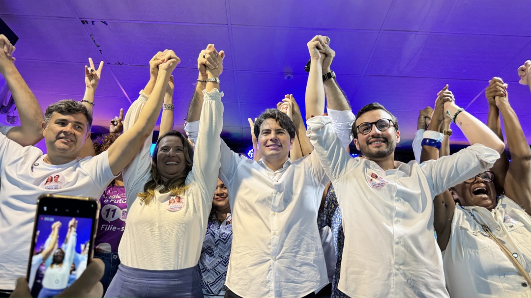 Márcio Botelho e a sua vice Pirscila Agra receberam os deputados Eduardo e Lula da Fonte Foto Divulgação