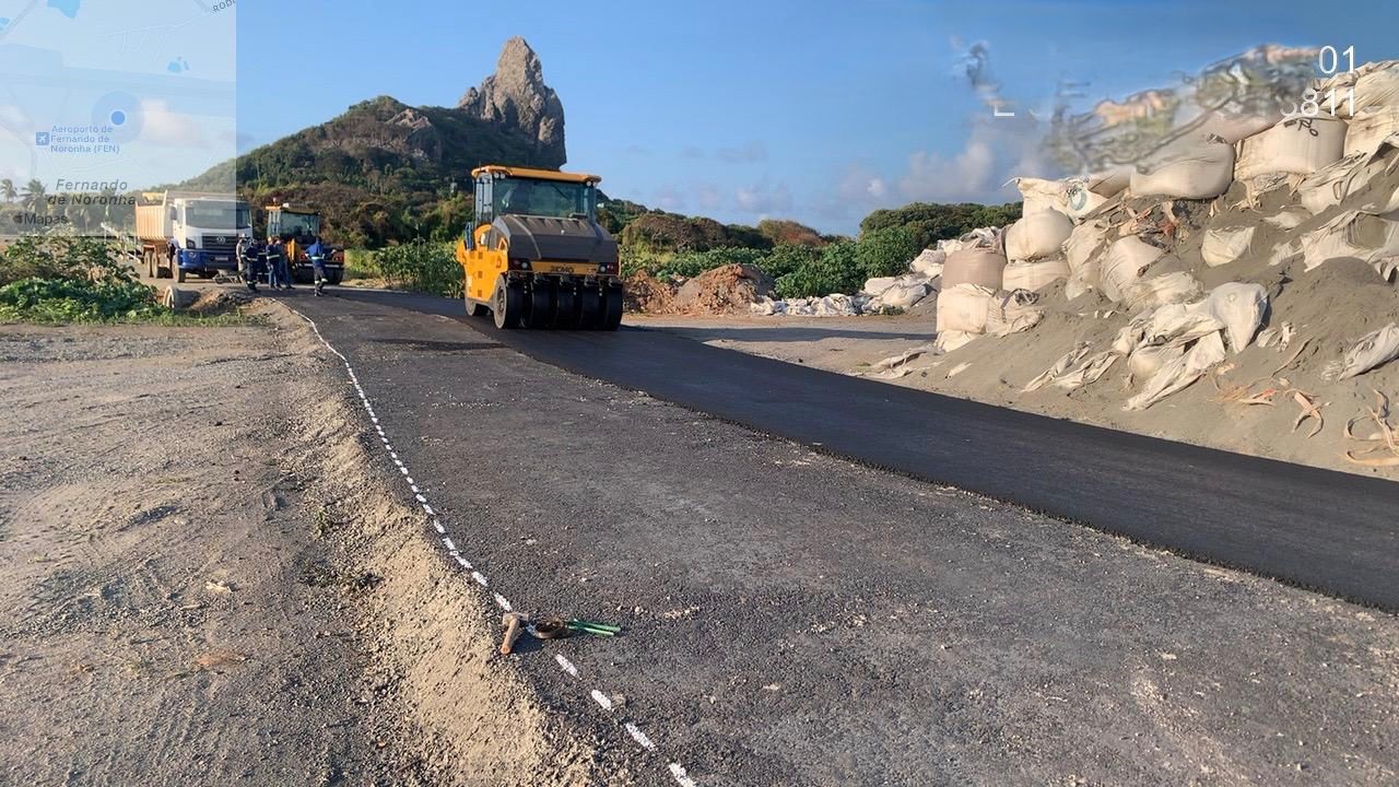 A logística para o início das obras da pista do Aeroporto de Noronha consumiu 70% do orçamento Divulgação Semobi