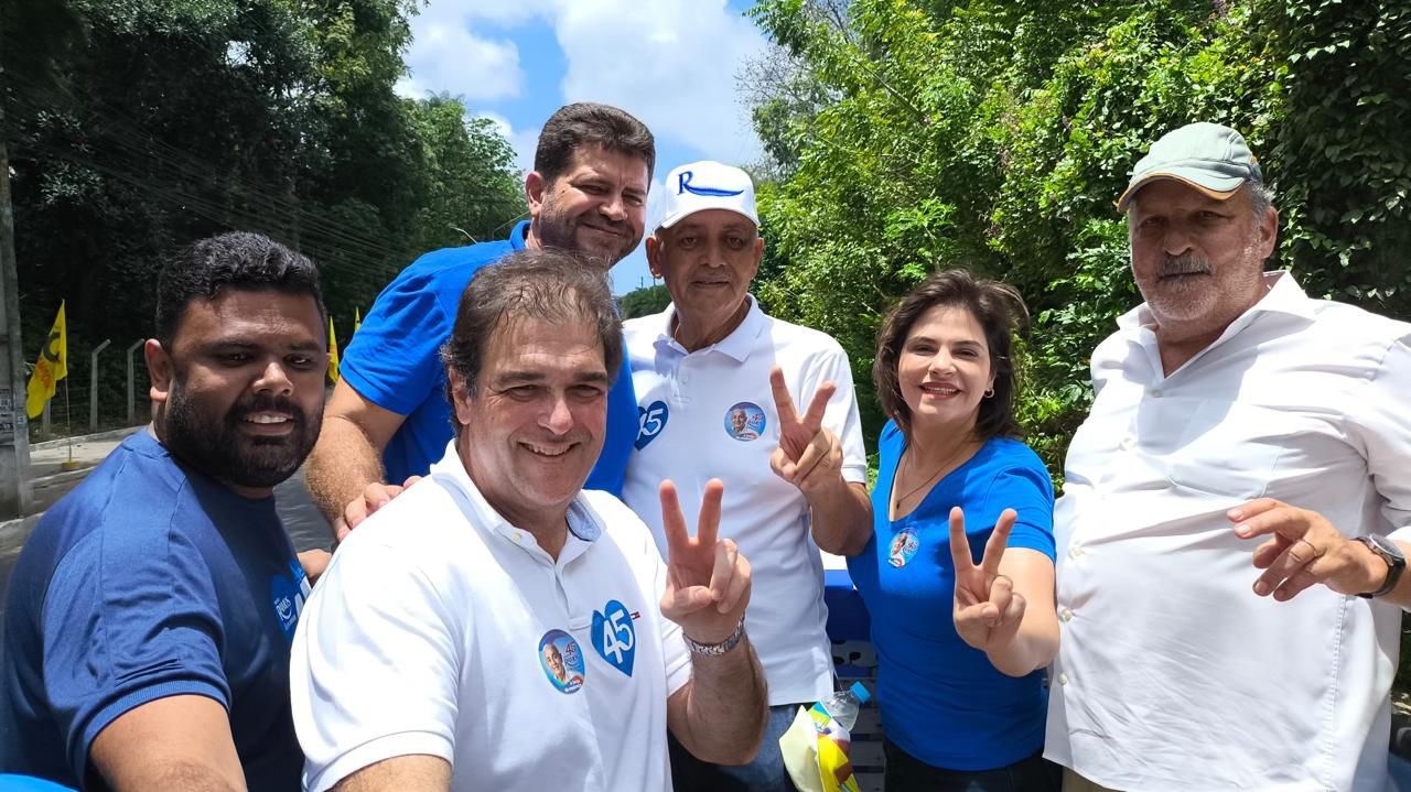 Ao lado de importantes lideranças políticas, Ramos comandou carreata em Paulista