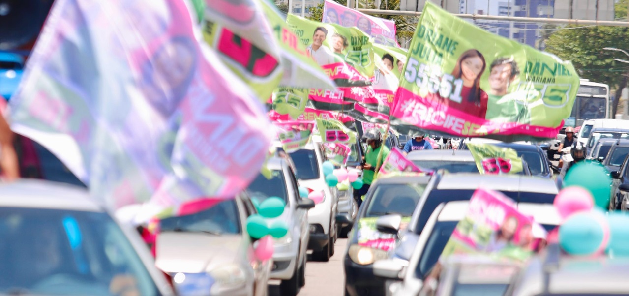 Carreata de Daniel Coelho saiu da Avenida Boa Viagem e acabou no Parque da Jaqueira Foto Arthur de Souza