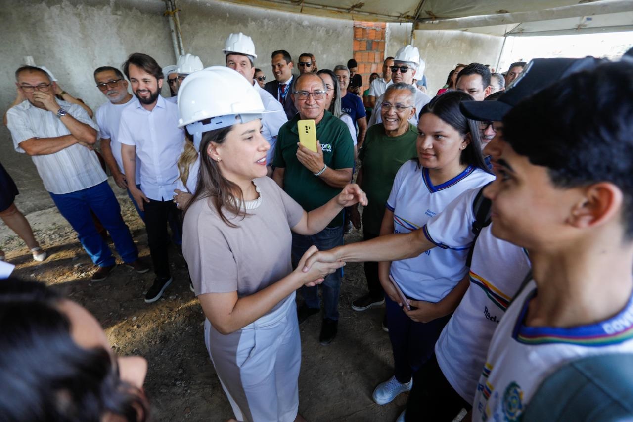 Governadora Raquel Lyra visitou as obras da escola técnica estadual em Exu Foto Miva Filho Secom