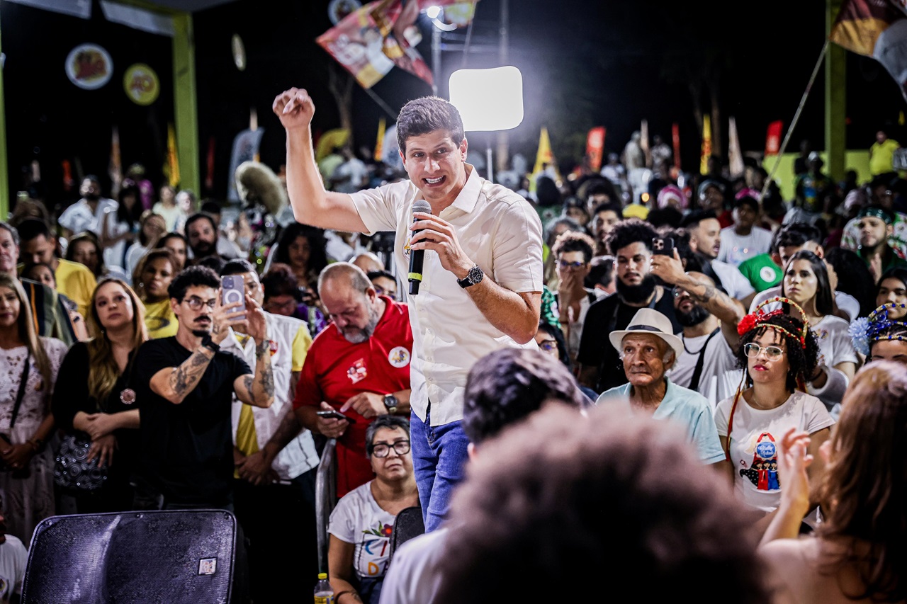 O prefeito João Campos apresentou as diretrizes para a cultura, caso seja reeleito Foto Edson Holanda Divulgação