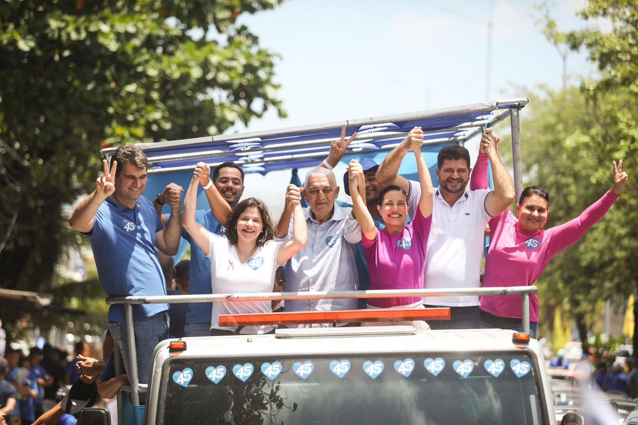 A governadora Raquel Lyra reforçou a campanha de Ramos, no último domingo de campanha Foto Hesíodo Góes PSDB