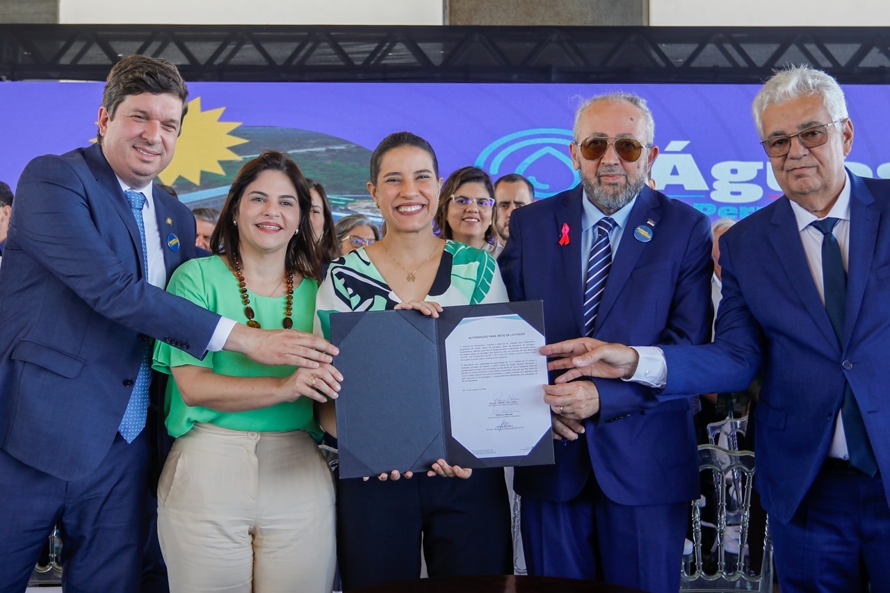 Governadora Raquel Lyra anunciou um grande programa de segurança hídrica para o Estado Foto Miva Filho Secom