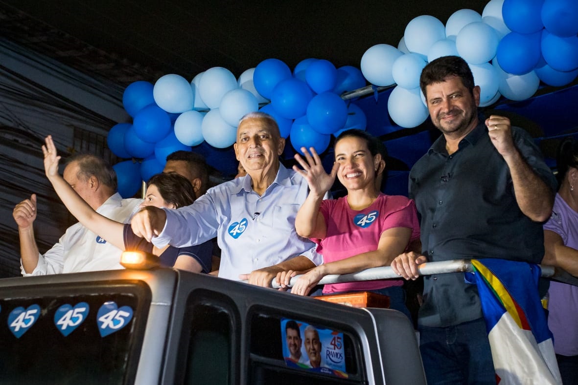 Raquel, Ramos e Felipe comandaram a caminhada em Maranguape I, Paulista Foto Hesíodo Góes PSDB