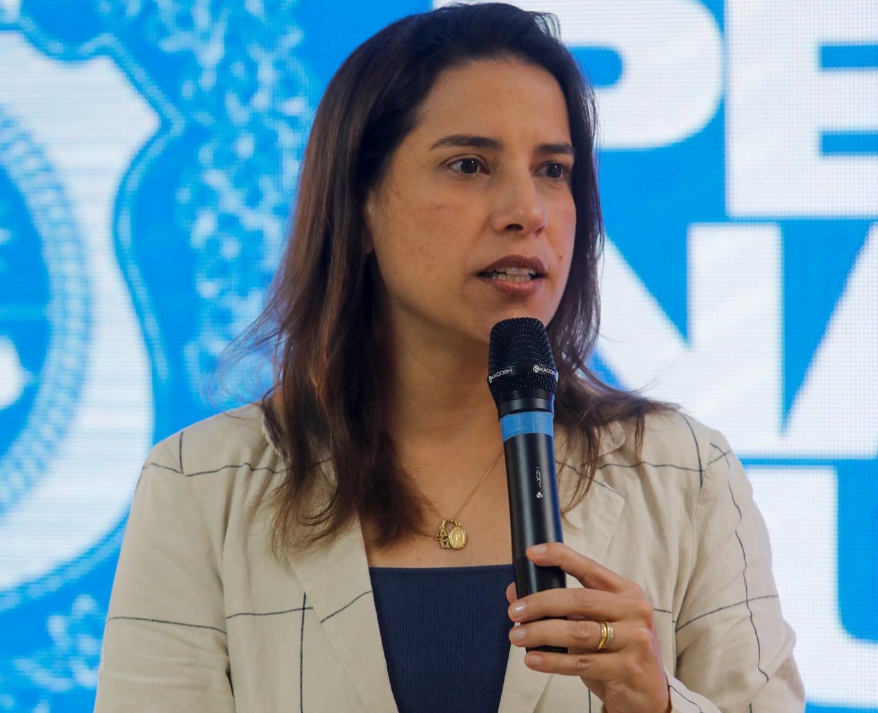 Governadora Raquel Lyra nomeia 22 ex-prefeitos de cidades de todas as regiões do Estado