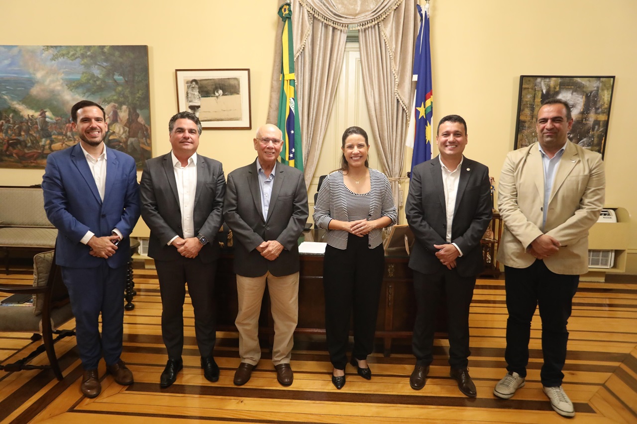 Raquel apresentou ao presidente da Anac o que vem sendo feito no Aeroporto de Fernanm de Noronha Foto Hesíodo Góes Secom