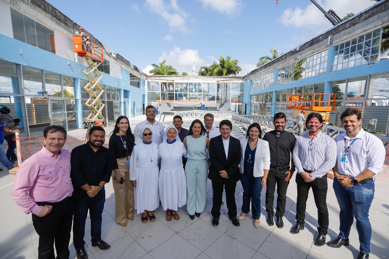 A governadora Raquel Lyra visitou o Santuário do Morro e anunciou a antecipação da entrega da obra Foto Miva Filho Secom