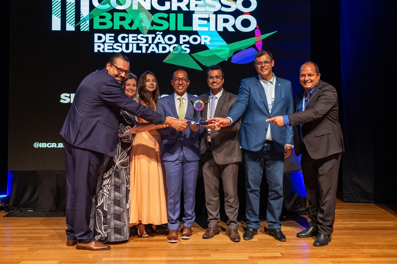 Professor Lupércio foi premiado no Congresso Brasileiro de Gestão por Resultados