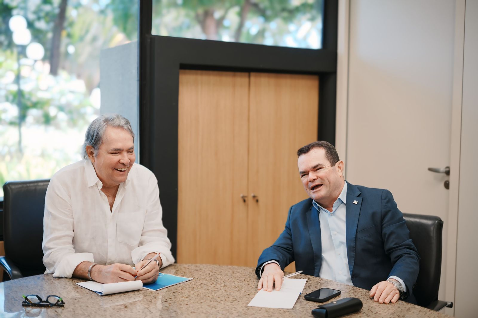 Paulo Nery e Murilo Guerra se reuniram para debater projetos do Governo e o destino Pernambuco