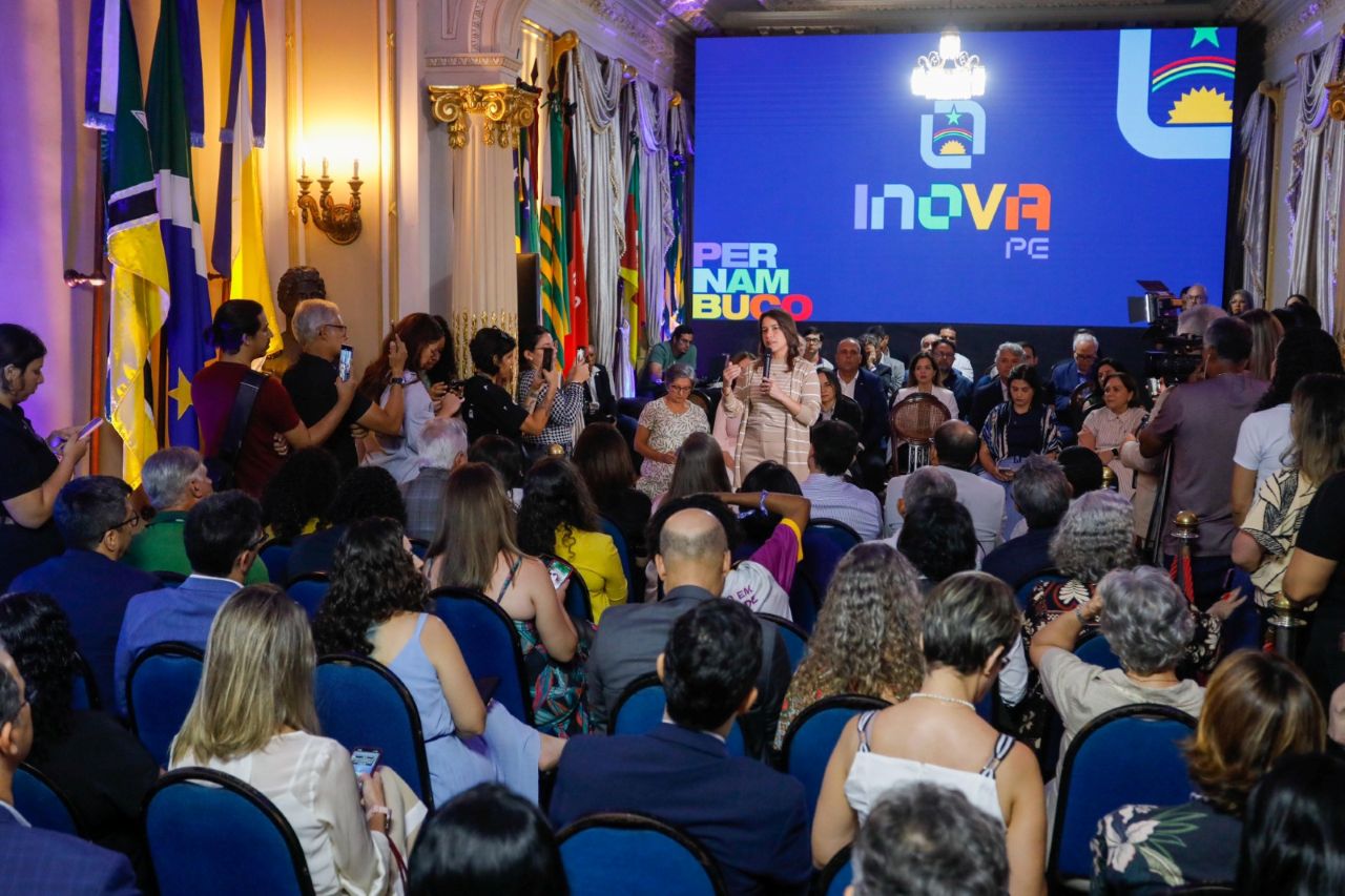 Raquel diz que o Inova PE é um grande programa de investimentos em ciência, tecnologia e inovação Foto Miva Filho Secom