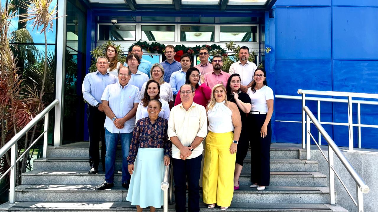 Prefeito Mano Medeiros deu posse à sua equipe do segundo mandato