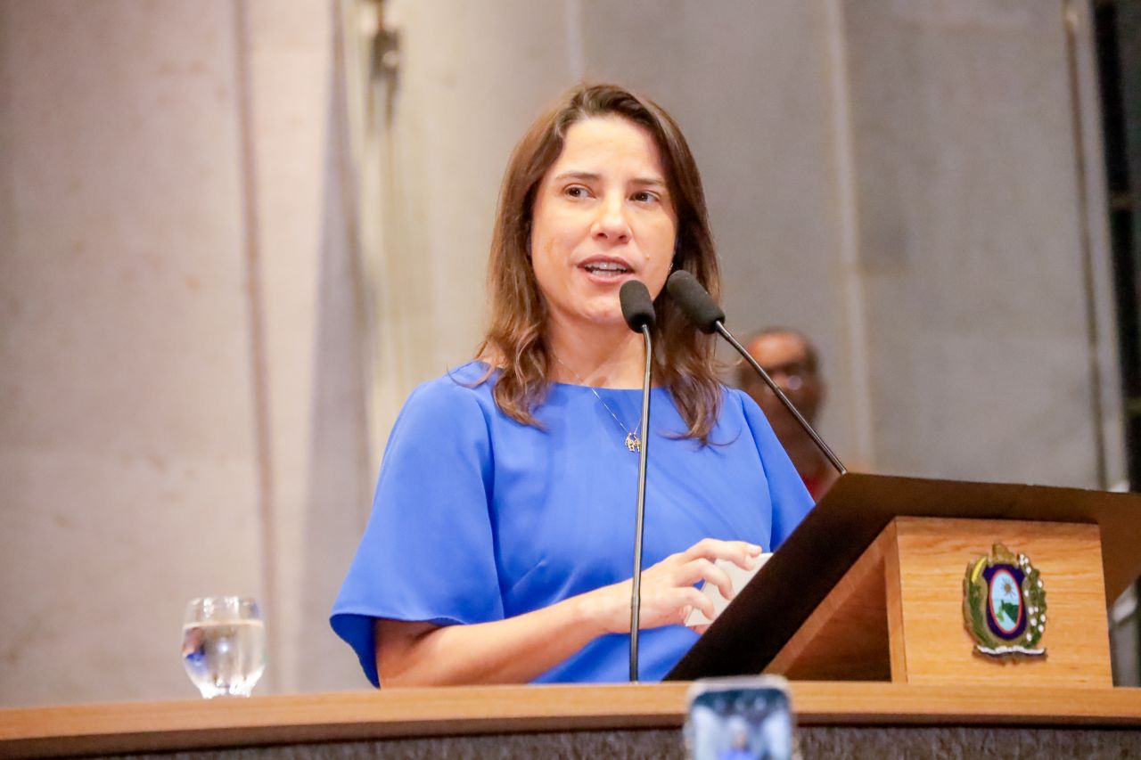 A governadora Raquel Lyra falou do problema das organizadas após participar da abertura do ano legisçlativo Foto Amaro Lima Alepe