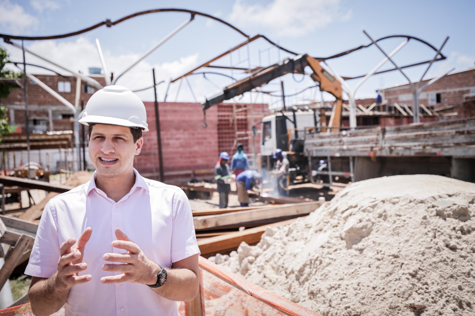 Prefeito do Recife, João Campos, destaca as obras na Comunidade do Bem, na Imbiribeira