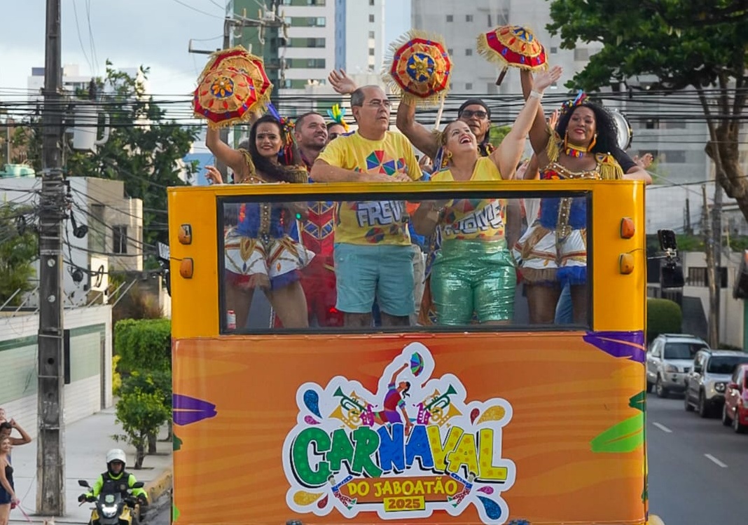 A Caravana da Folia percorreu os bairros de Jaboatão dos Guararapesi