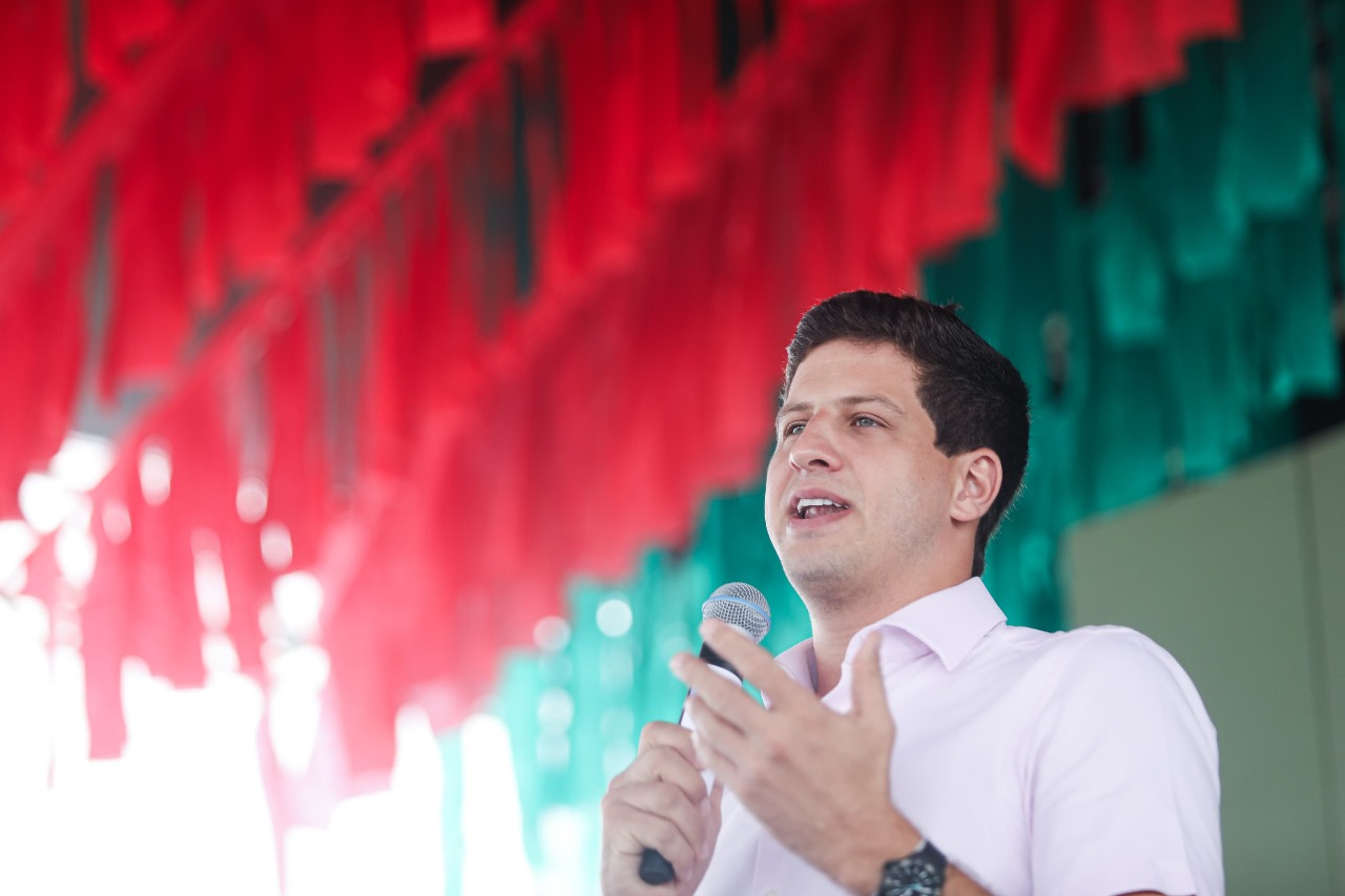 Prefeito João Campos afirma que o Recife superou a movimentação econômica prevista no Carnaval, passando de mais de 58 mil postos de trabalho formal e informal