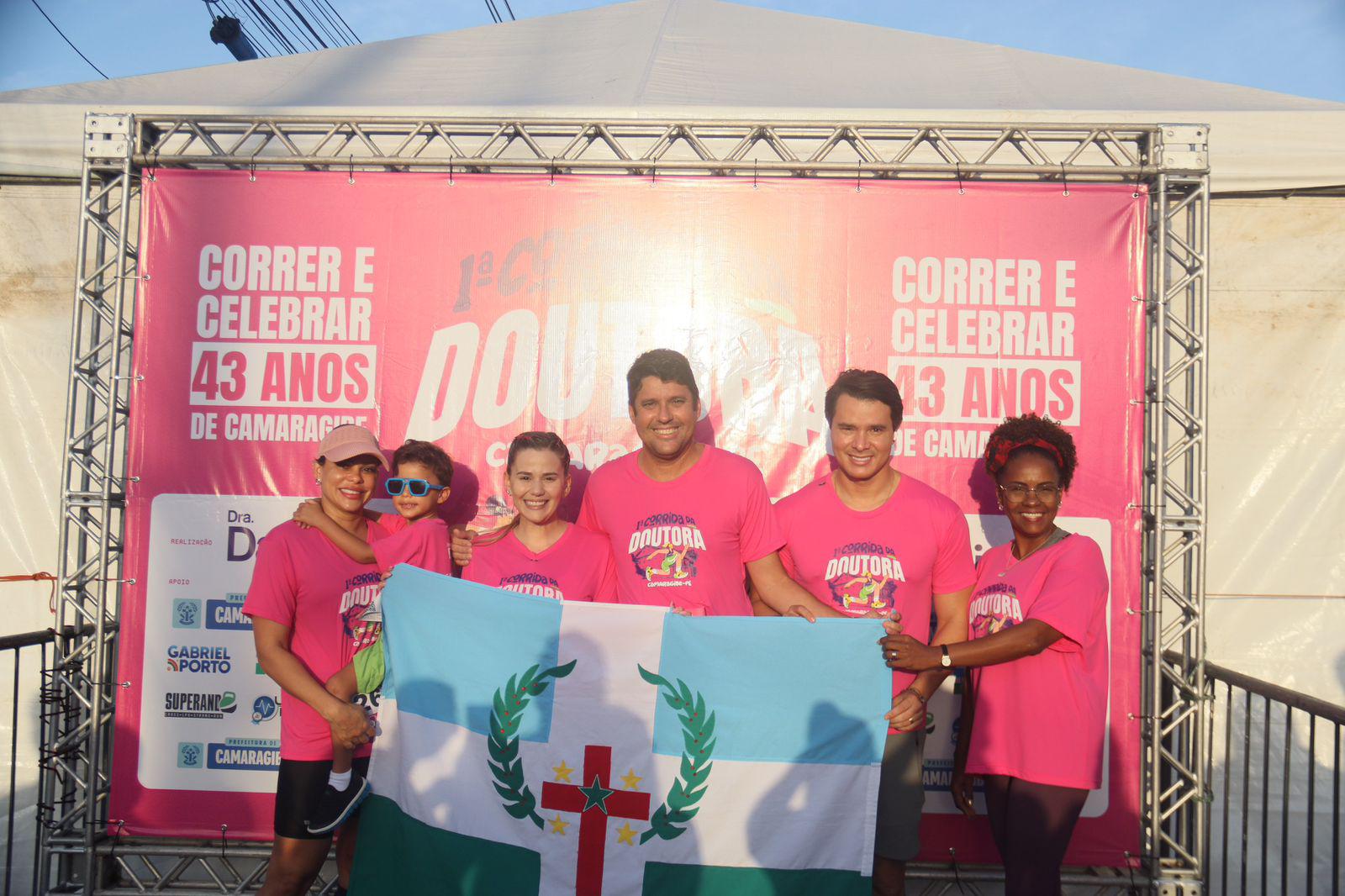 A Corrida da Doutora contou com a Dra. Daiana, o prefeito Diego Cabral e o deputado João de Nadegi