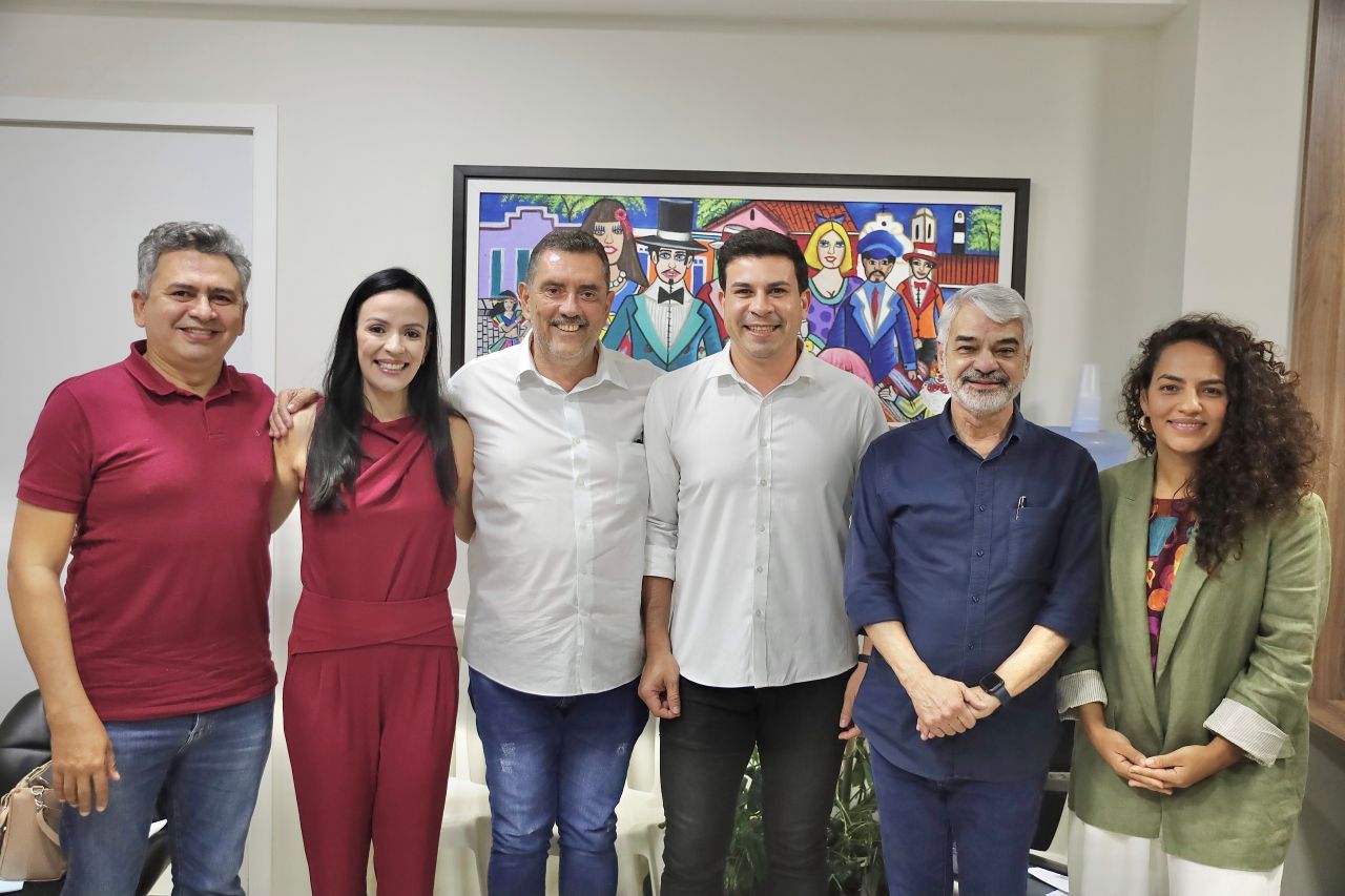 As principais lideranças do Construindo um Novo Brasil (CNB) fecharam questão em torno de Carlos Veras