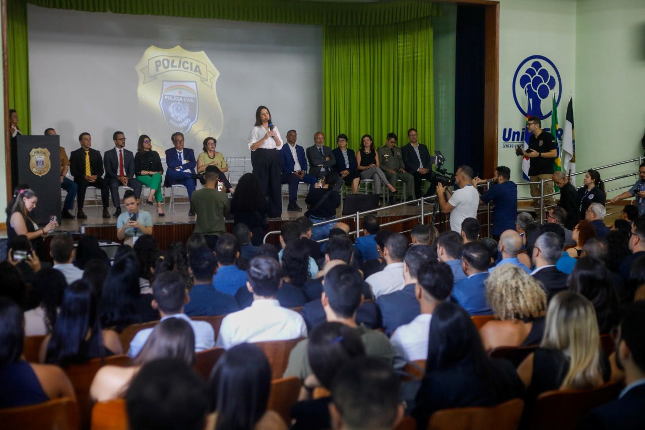 Governadora Raquel Lyra participou da abertura do curso de formação da Polícia Civil