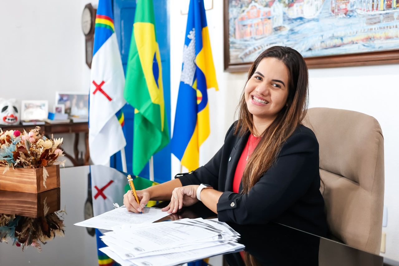 Mirella convoca 30 novos servidores concursados para as áreas de Saúde e Segurança Cidadã. Nomeações foram publicadas no Diário Oficial