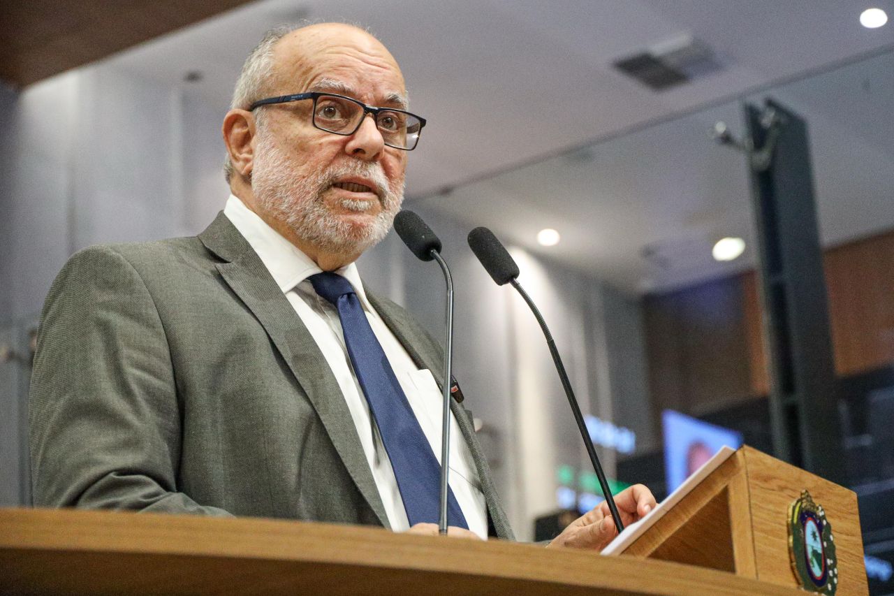 Waldemar Borges cobra explicações do Governo de Pernambuco sobre o uso de empréstimos já contratados, após remanejamento de verba
