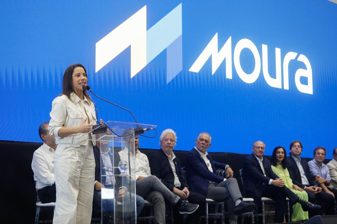 A governadora Raquel Lyra anunciou que a primeira etapa da duplicação da BR-232, São Caetano e Belo Jardim Foto Miva Filho Secom