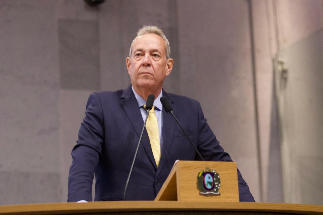Álvaro Porto afirma que o projeto que será aprovado pela Alepe permitirá ao governo do estado contratar atrações musicais para os festejos de São João