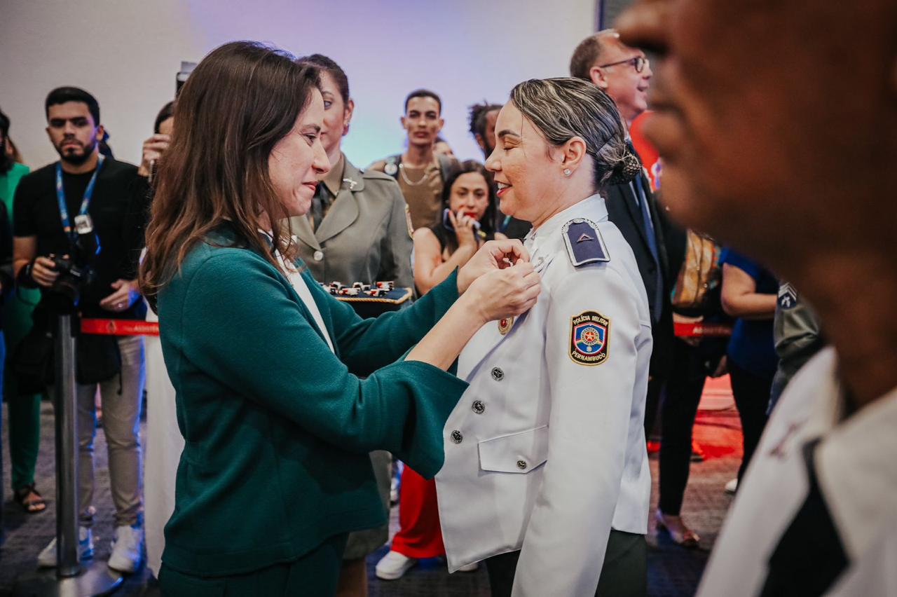 No evento dos 200 anos da PMPE, governadora Raquel Lyra destacou oprograma Juntos pela Segurança Foto Janaína Pepeu - Secom