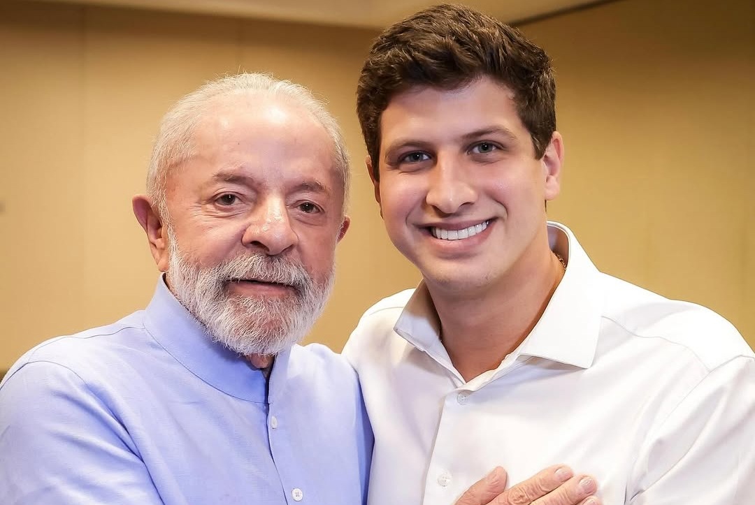 O presidente Lula participou do Congresso do PSB que conduziu João Campos à presidência da legenda