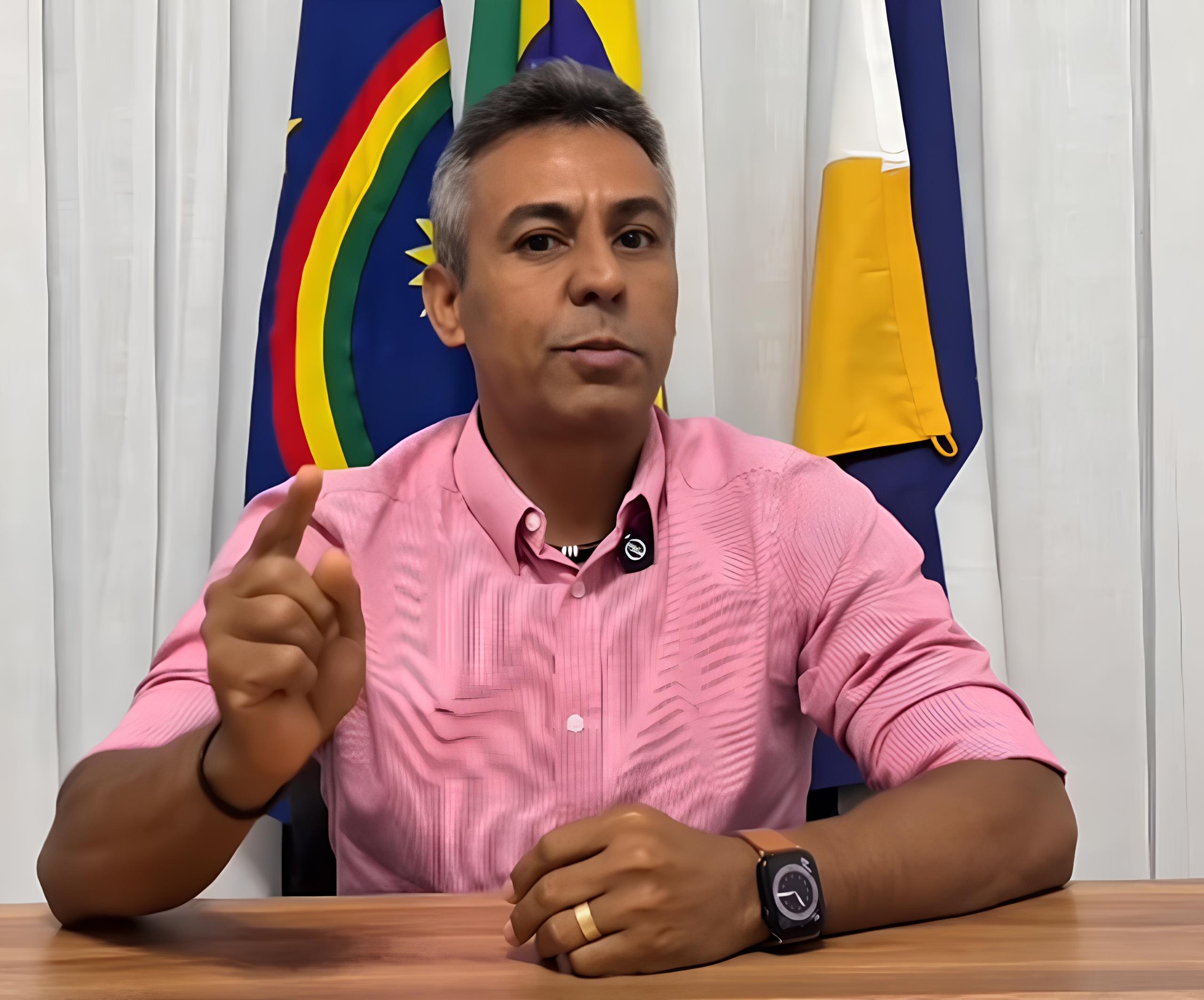 Prefeito de Pesqueira, o Caicique Marcos foi condenado por abuso de poder econômico, mas ainda permanecerá o cargo Foto Reprodução Instagram (1)