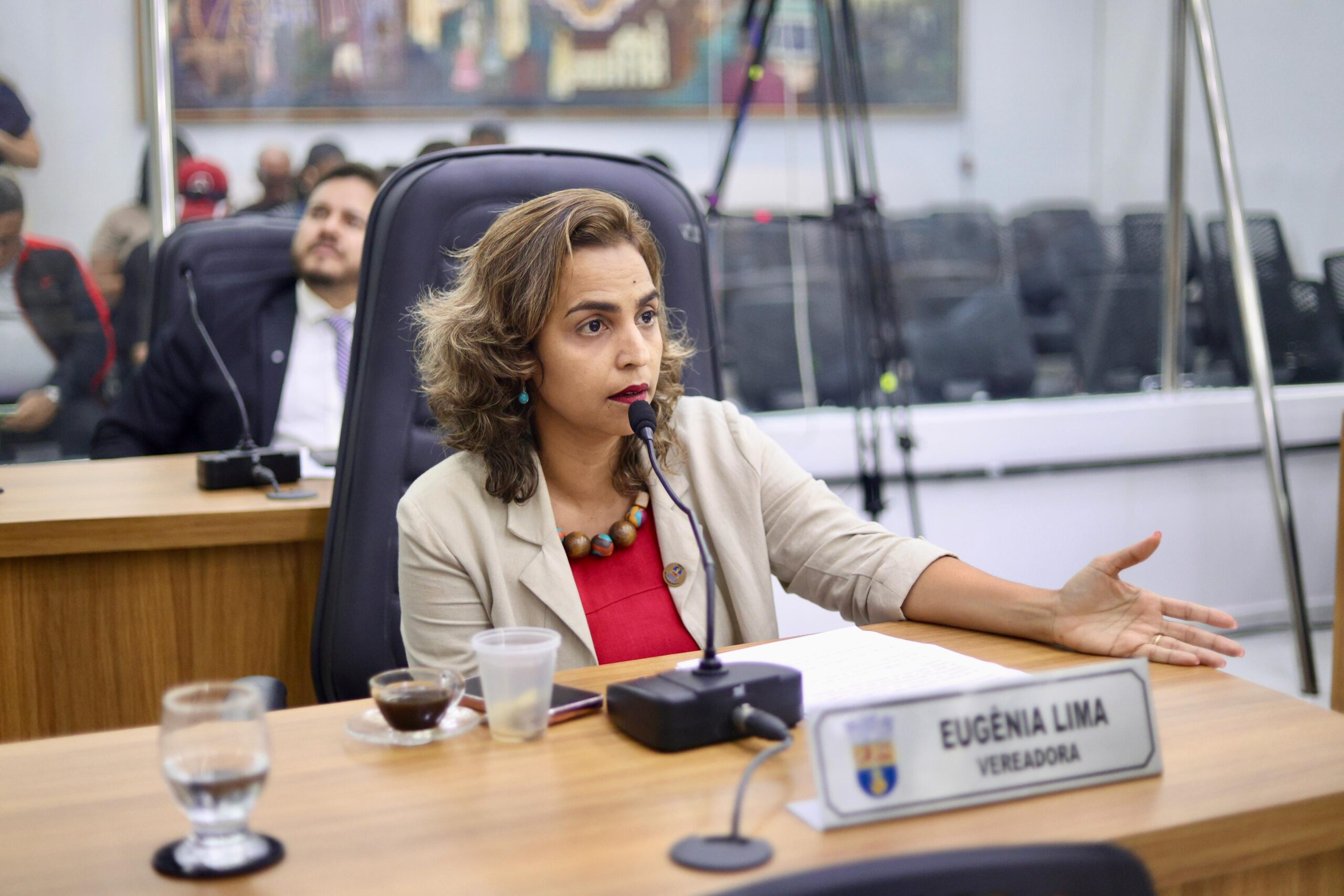 Vereadora Eugênia Lima critica ausência de São João em Olinda e cobra pagamentos atrasados do Carnaval