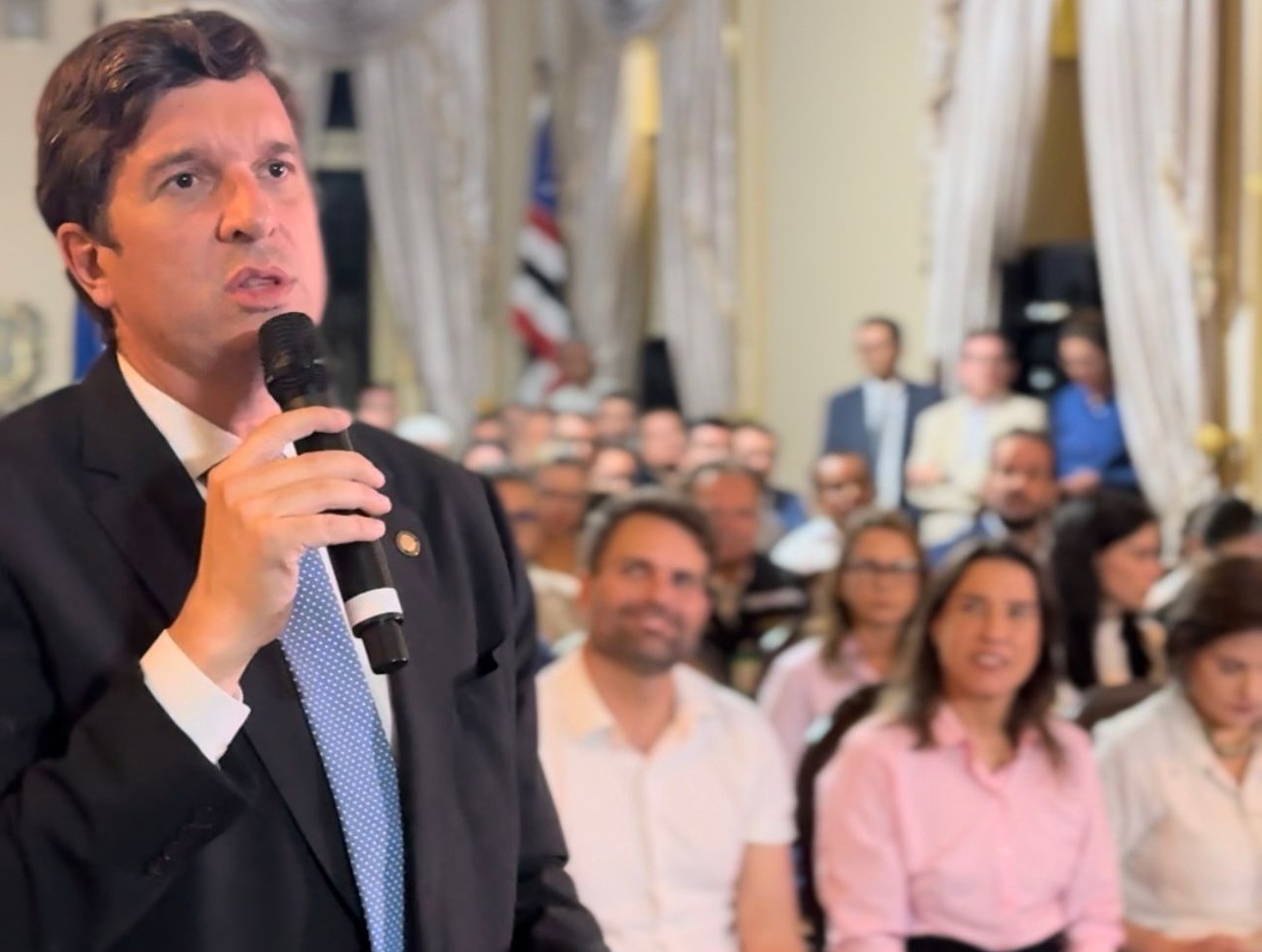 Vice-líder do Governo, Joãozinho Tenório destacou o anúncio da licitação para a construção de novas creches pela governadora Raquel Lyra