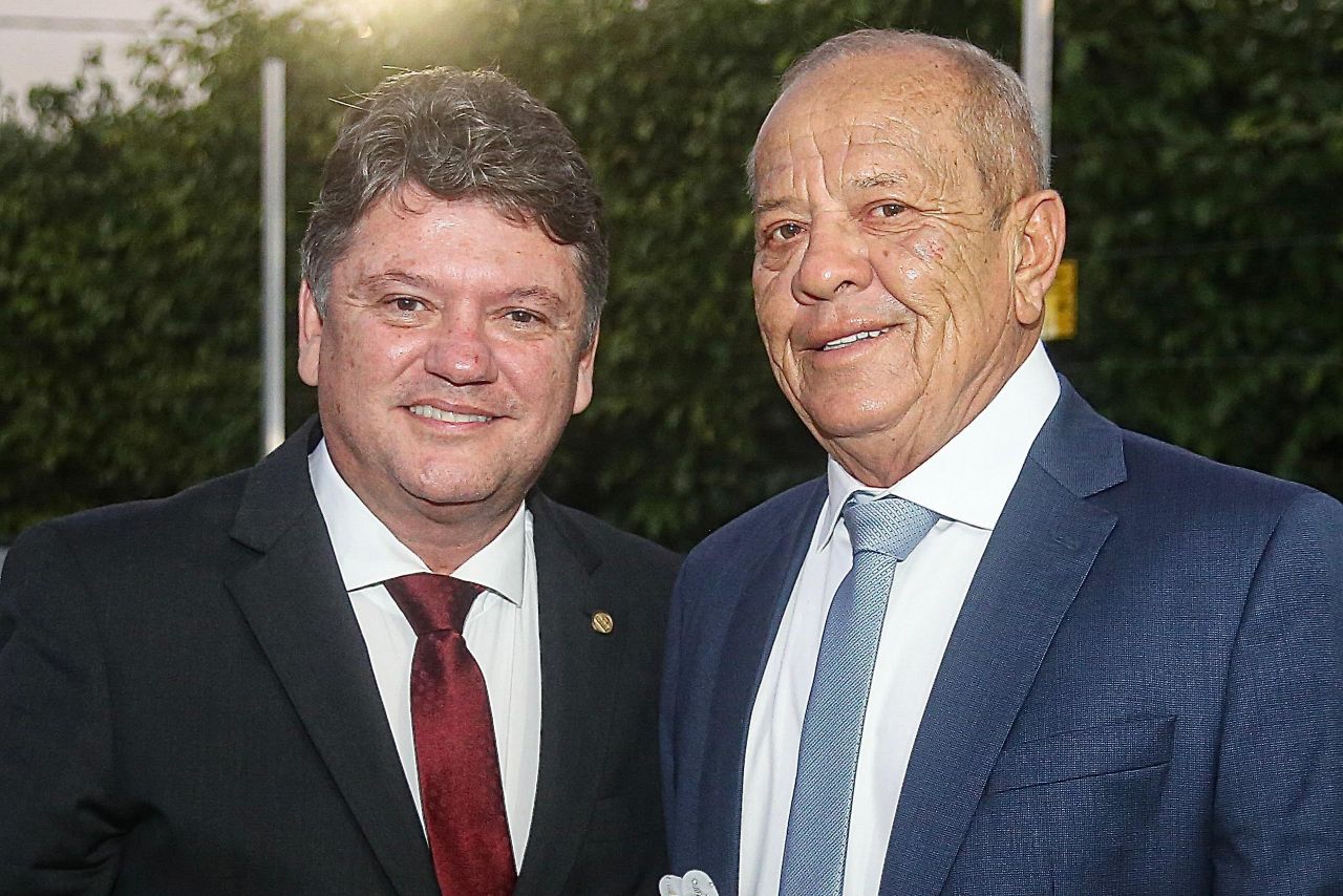 Deputado Sileno Guedes participou da posse do novo prefeito de goiana e destacou continuidade de avanços iniciados na gestão anterior