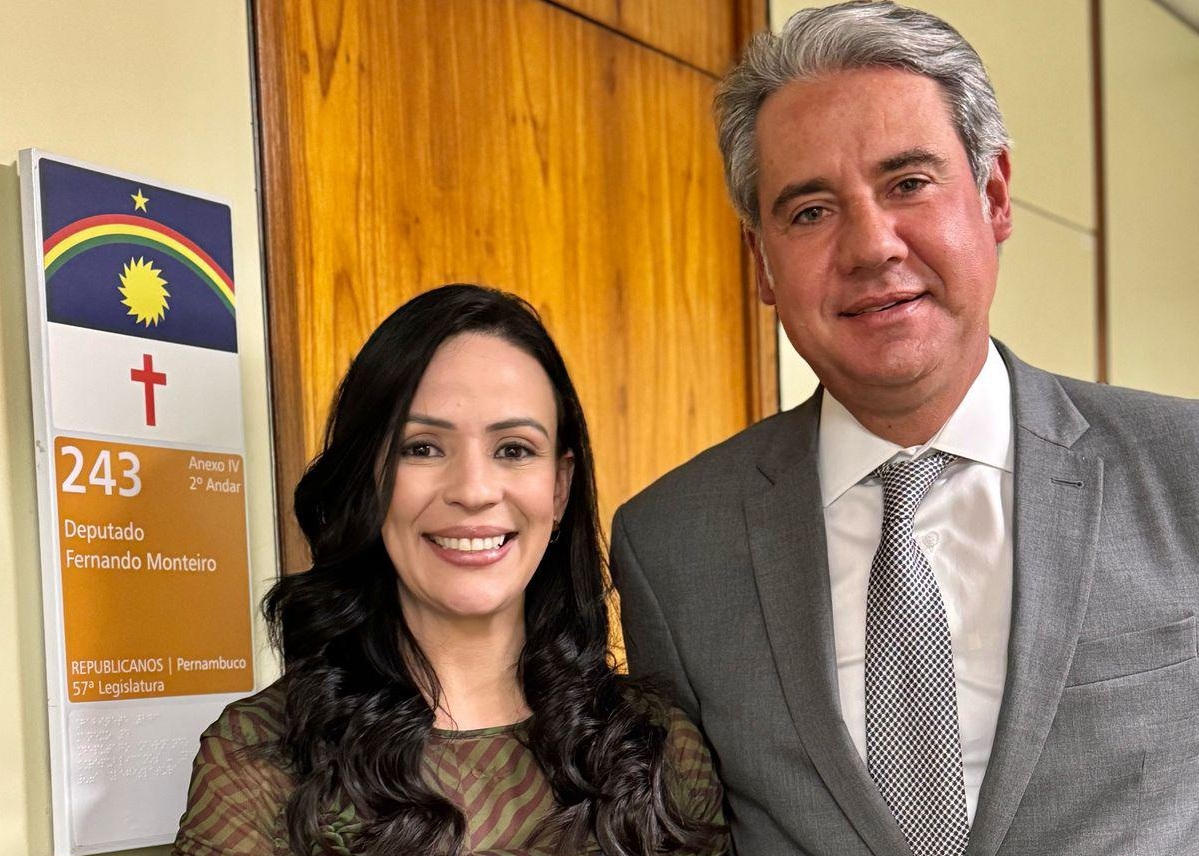 Fernando Monteiro articulou com a prefeita de Serra Talhada, Márcia Conrado, patrocínio federal para a ExpoSerra