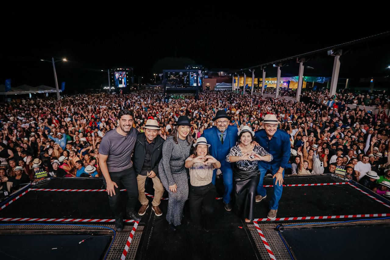 Governadora Raquel Lyra participa da 26ª Serenata da Recordação, que recebe pela primeira vez apoio do Governo de Pernambuco Foto Janaína Pepeu - Secom