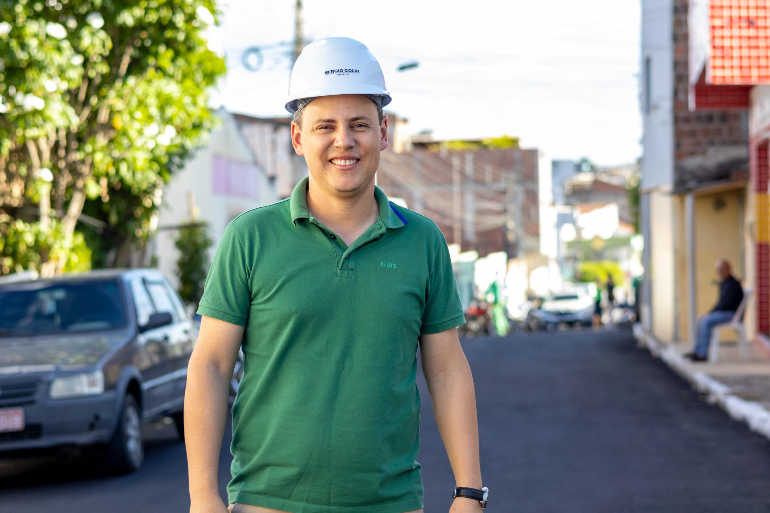 Prefeito de Toritama, Sérgio Colin faz balanço de obras de infraestrutura, ampliação de serviços de saúde e educação nos seis meses de gestão
