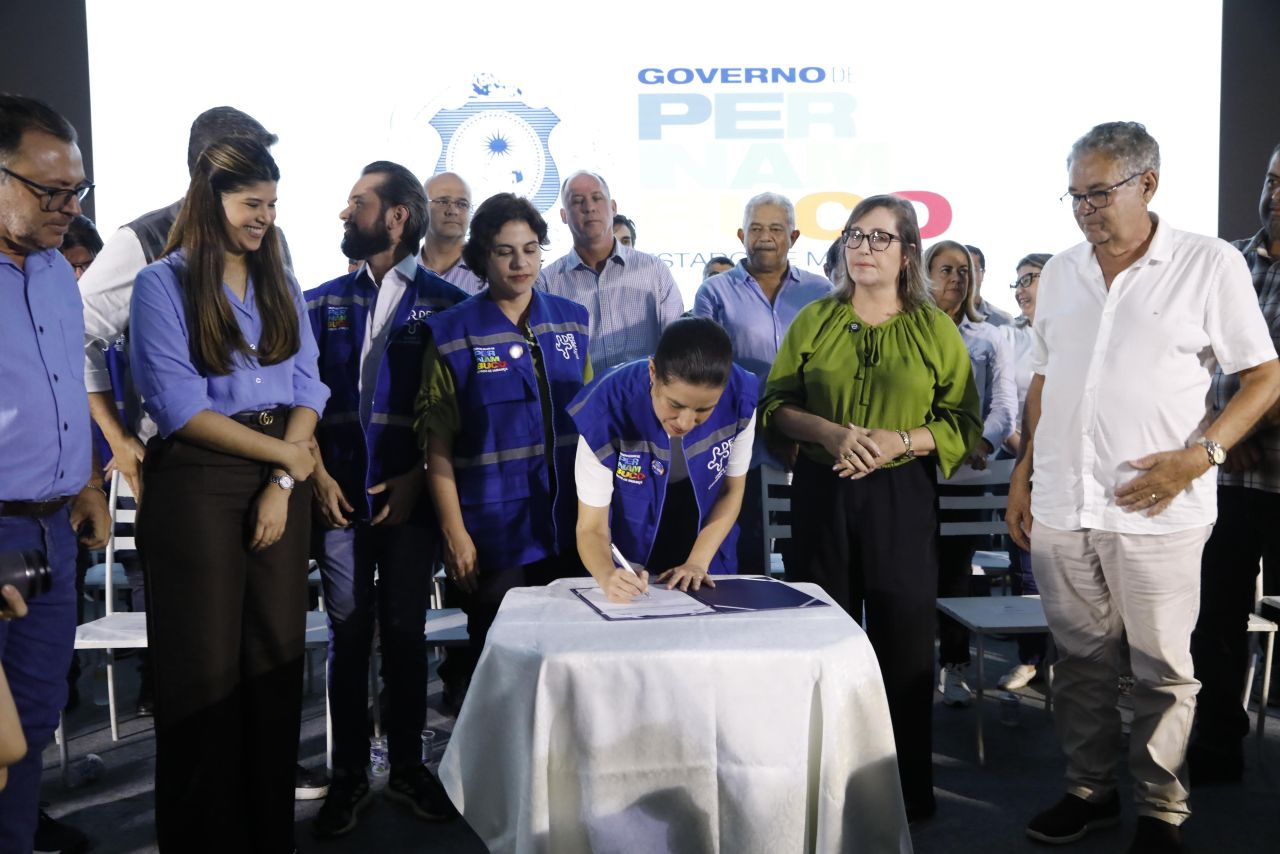 Raquel Lyra cumpre agendas em cinco cidades da Mata Norte com obras em segurança, abastecimento, mobilidade, cozinhas comunitárias e mercados públicos