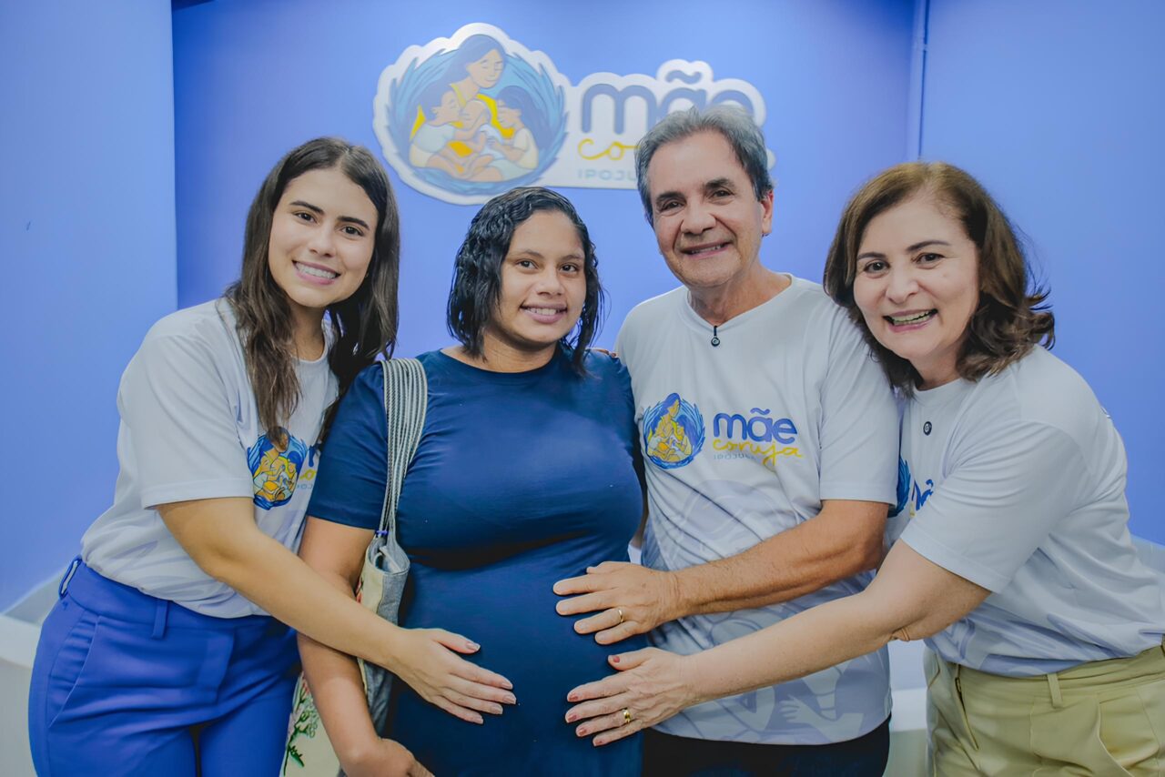 O prefeito Carlos Santana reativou em Camela o Programa Mãe Coruja, política pública voltada para gestantes, crianças e famílias de Ipojuca (1)