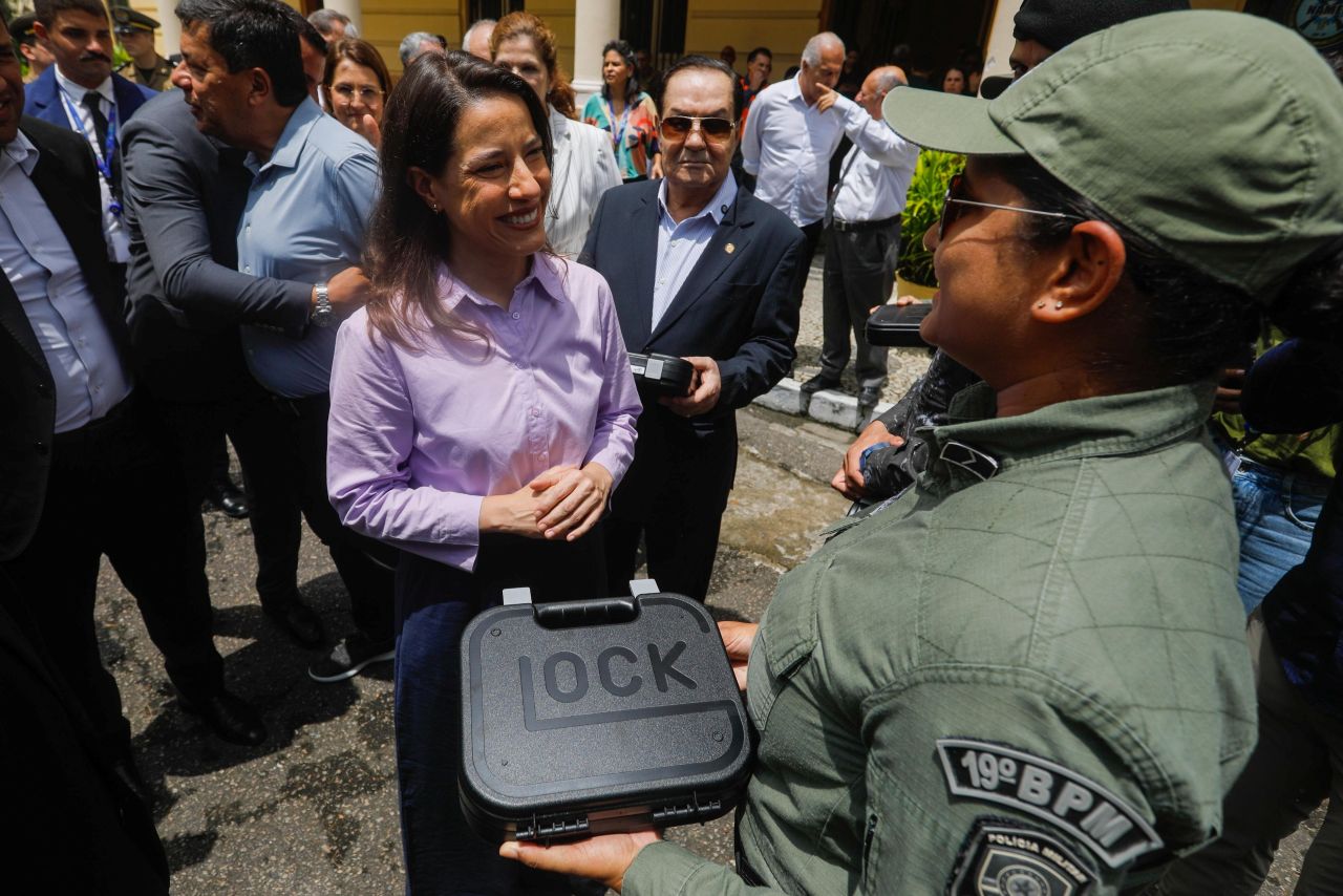 Pacote do governo inclui equipamentos como drones, armamentos e tablets para ampliar a eficiência das operações policiais em todo o Estado