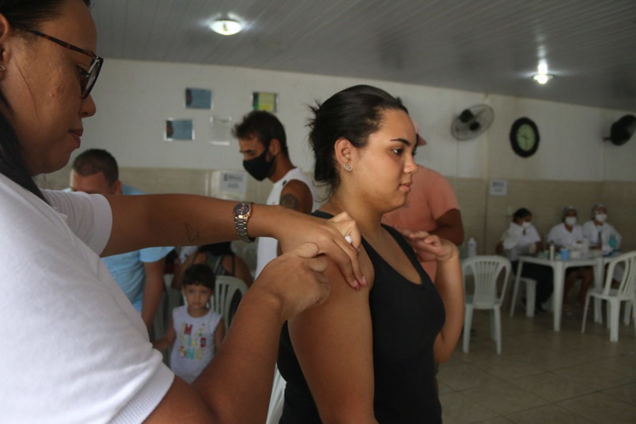 Mutirão do Outubro Rosa oferece serviços para mulheres de prevenção, vacinação e autocuidado neste sábado (18), na Policlínica Barros Barreto