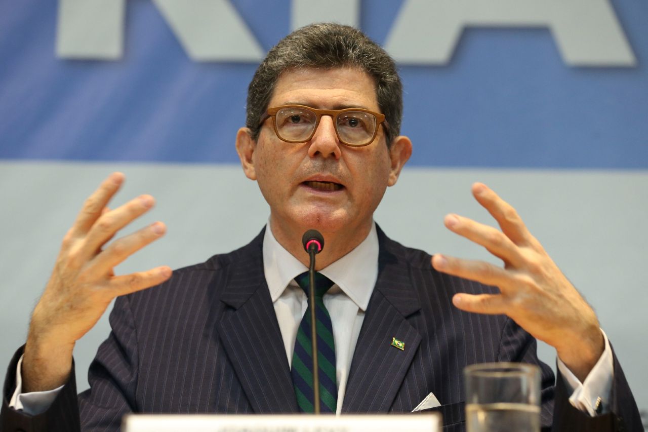 O ex-ministro Joaquim Levy vai participar da Conef, no Recife