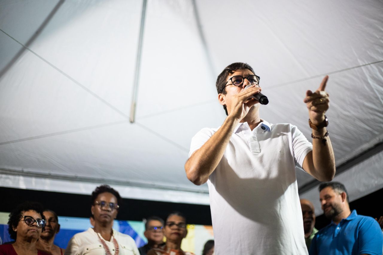 Camaragibe entrega pavimentação da Rua Alexandria, com piso intertravado, drenagem e acessibilidade após investimento de R$ 422 mil